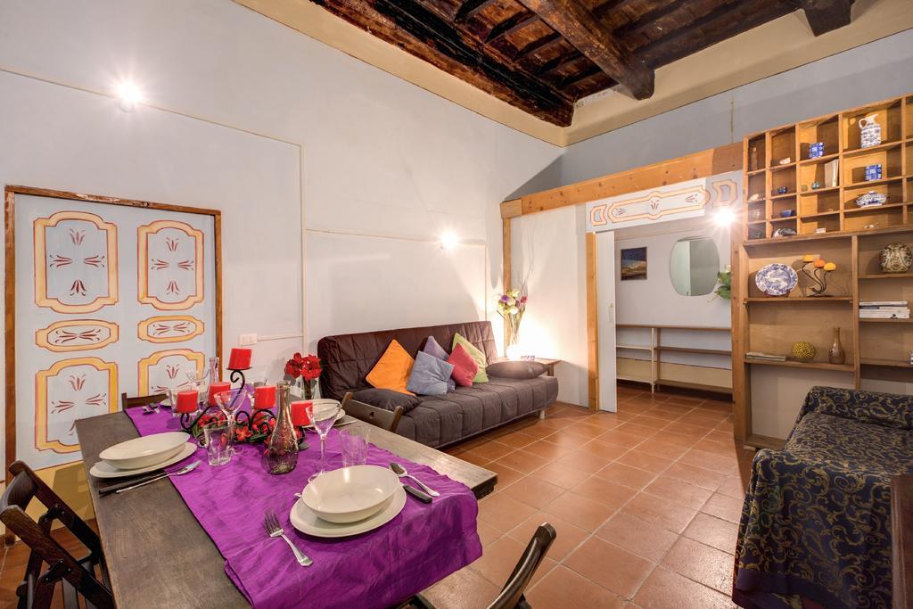 Casa Savelli Apartment โรม ภายนอก รูปภาพ